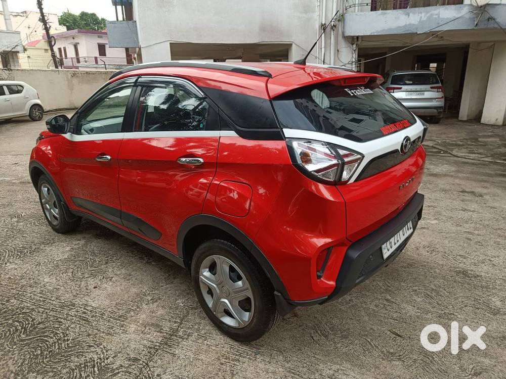 Tata Nexon 1.2 Revotron Xm (s), 2020, Petrol