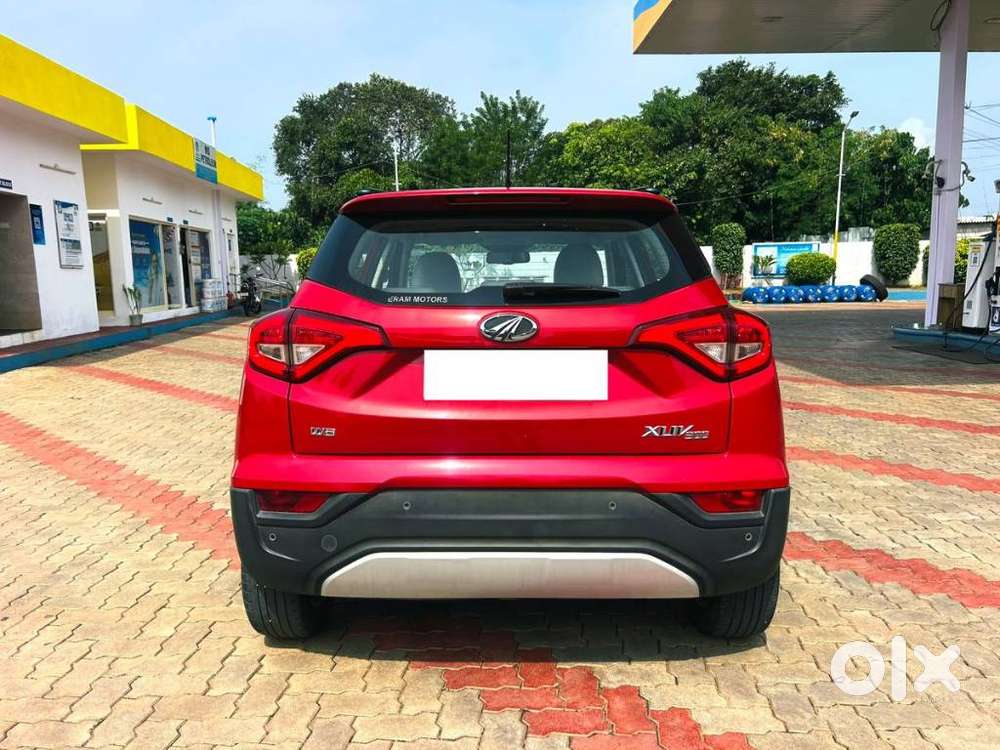 Mahindra Xuv300 W8 Option Diesel, 2023, Diesel