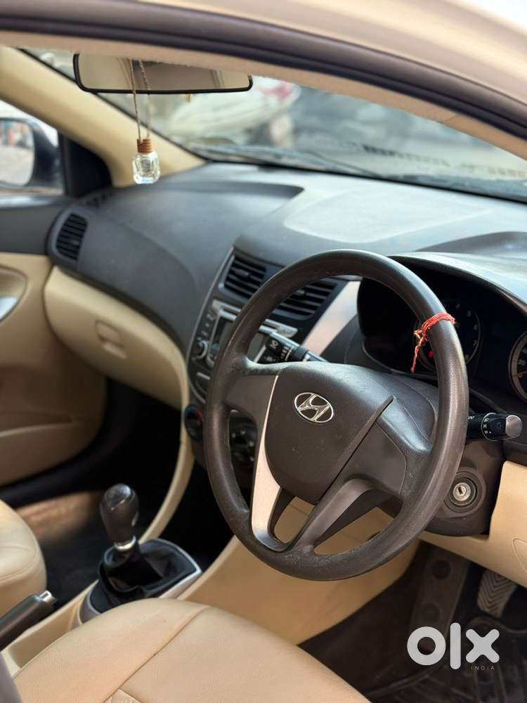 Hyundai Verna Ex 1.5 Petrol Mt, 2015, Petrol
