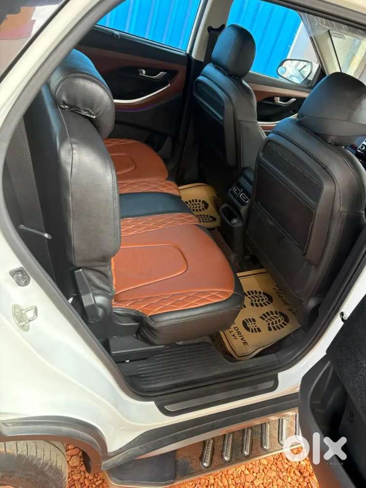 Hyundai Alcazar Prestige 2023