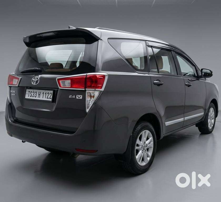 Toyota Innova Crysta 2.4 V, 2017, Diesel