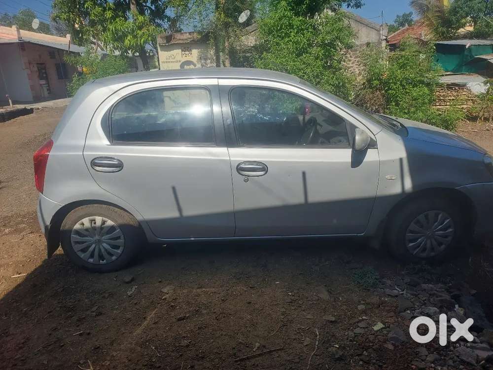 Toyota Etios Liva 2012