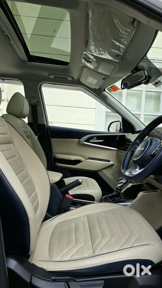 Kia Carens 1.5 Luxury Plus Diesel 6 Str, 2023, Diesel