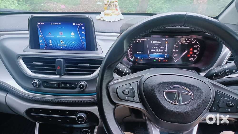 Tata Altroz Petrol 2020