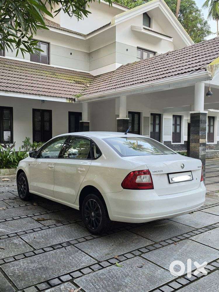 Skoda Rapid 1.5 Tdi Cr Elegance Plus, 2015, Diesel