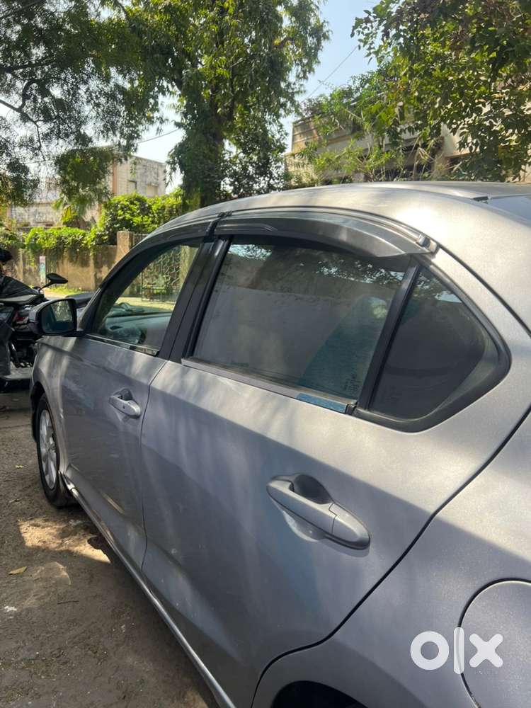 Honda Amaze 2019 Petrol Well Maintained