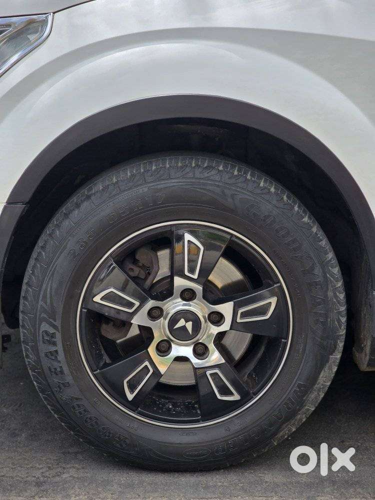 Mahindra Xuv500 W7 At, 2018, Diesel