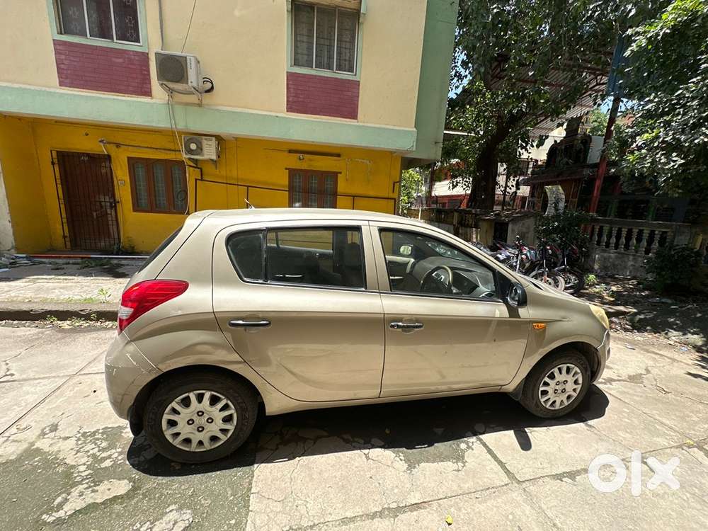 Hyundai I20 Petrol Manual 2011