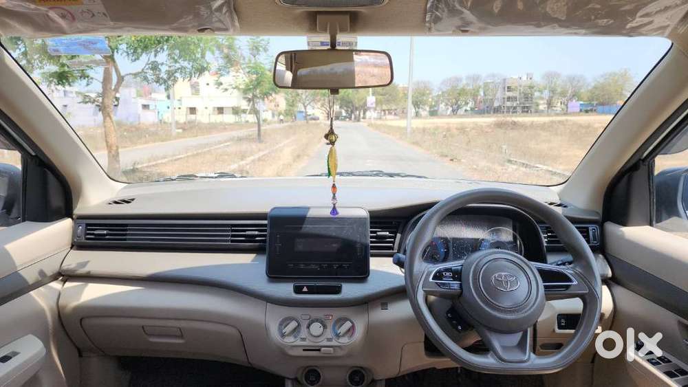 Toyota Rumion S Mt, 2023, Cng & Hybrids