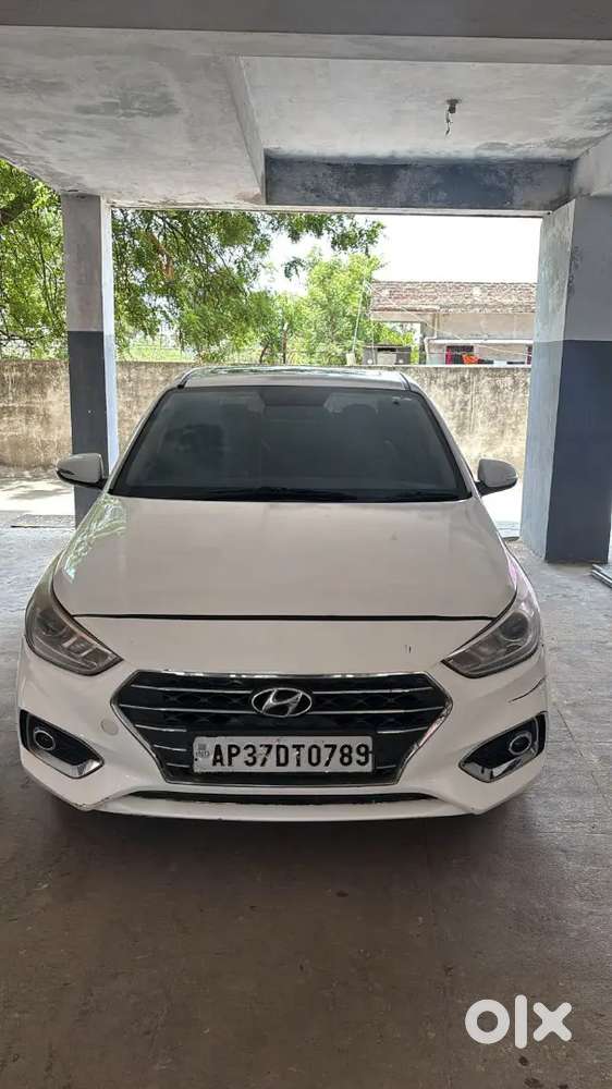 Hyundai Verna 2018 Diesel 130000 Km Driven