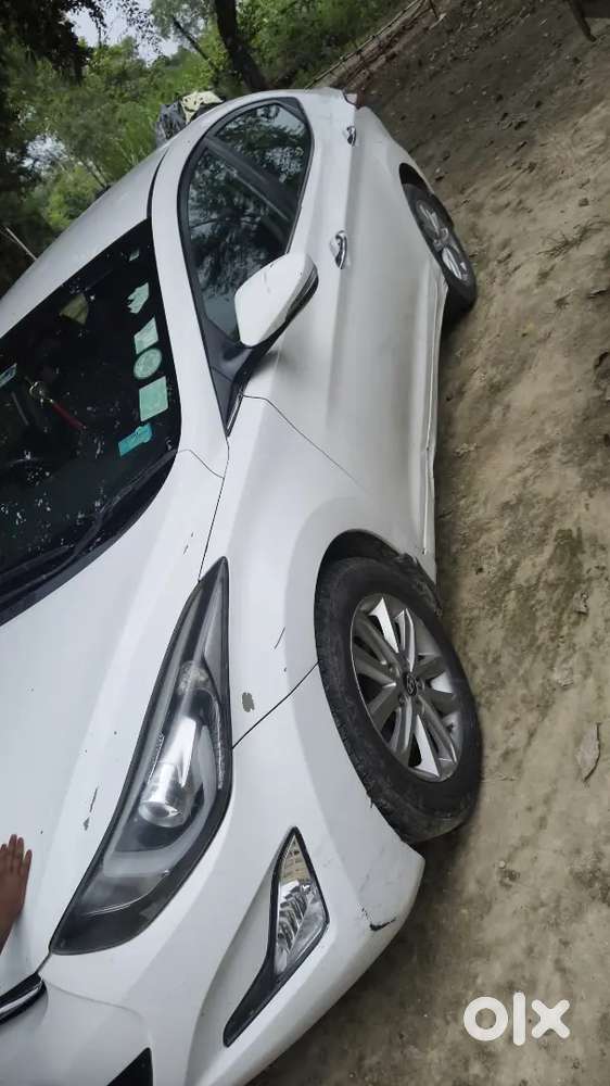 Hyundai Aura 2015