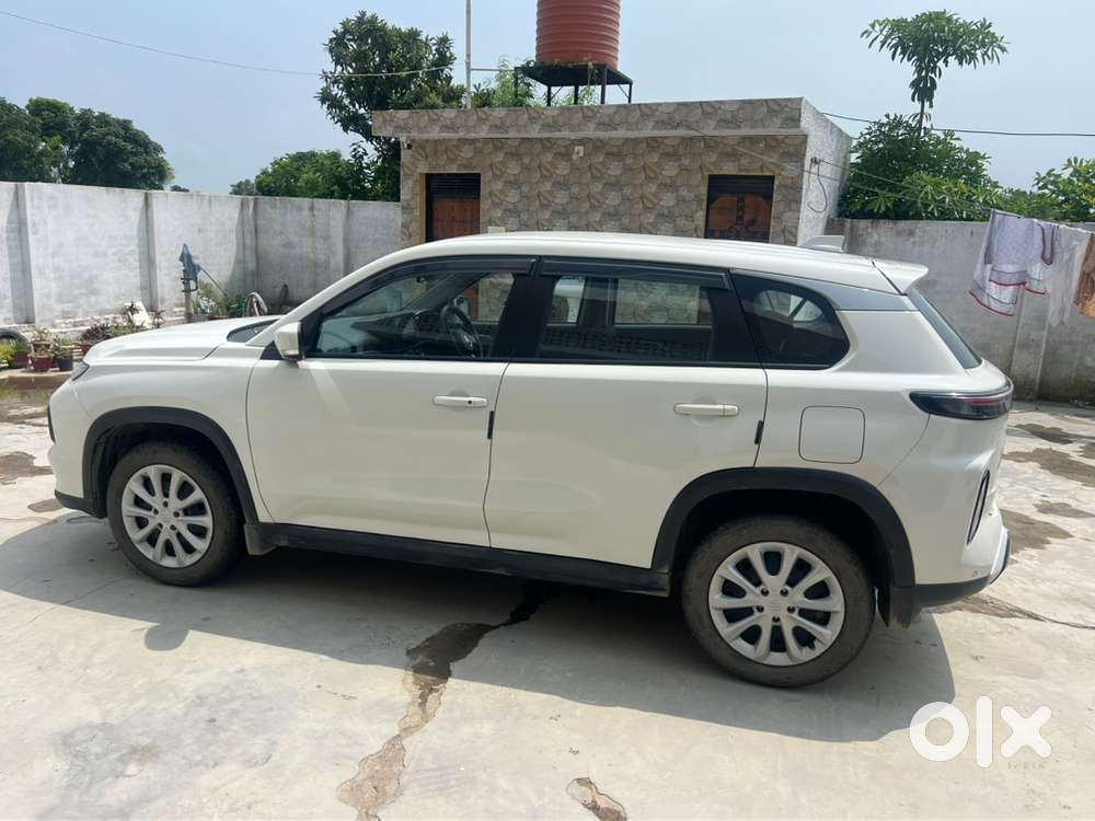Maruti Suzuki Grand Vitara 2024 Petrol 15000 Km Driven