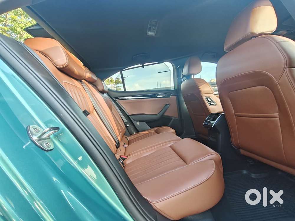 Skoda Superb, 2024, Petrol