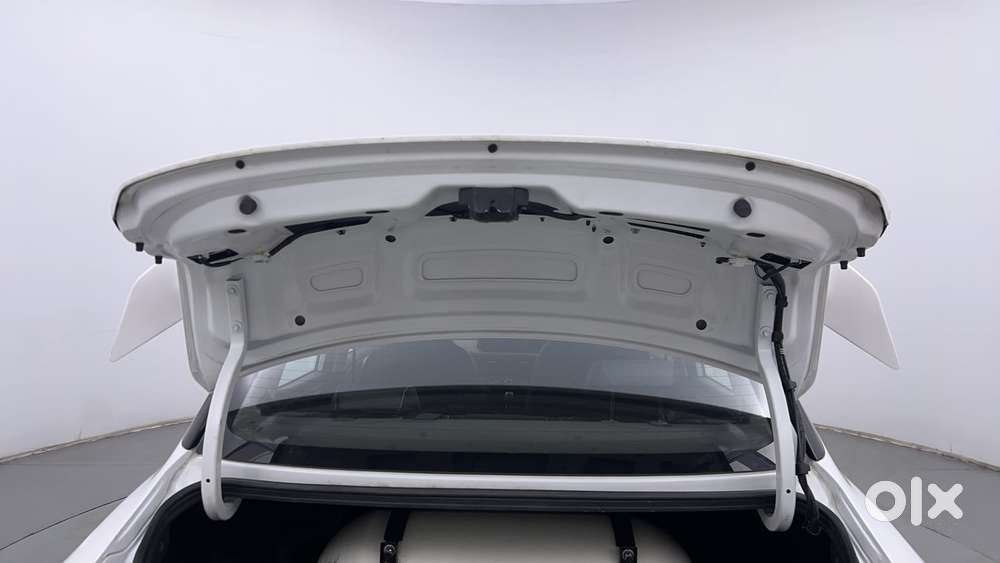 Hyundai Aura [2020-2023] 1.2 S Cng, 2024, Cng & Hybrids