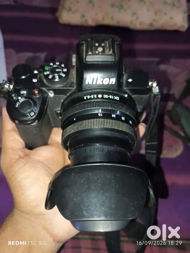 Nikon z50 brand new condition 11 month old under warranty