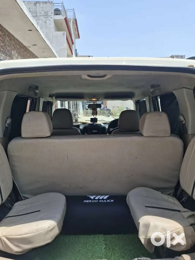 Mahindra Tuv 300 2016