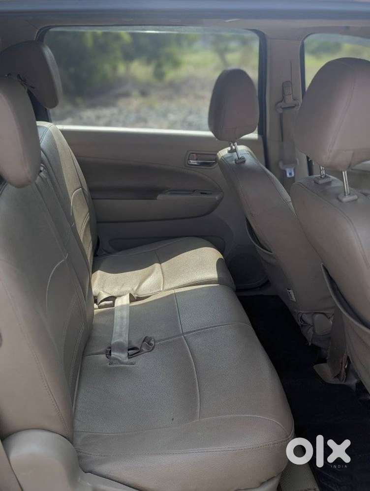 Maruti Suzuki Ertiga Zxi Plus Petrol, 2017, Petrol