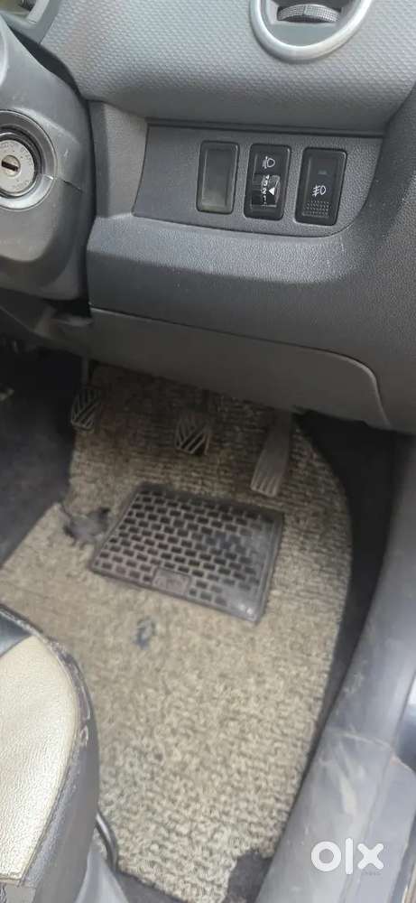 Maruti Ritz Vxi Petrol Manual 2011 Car