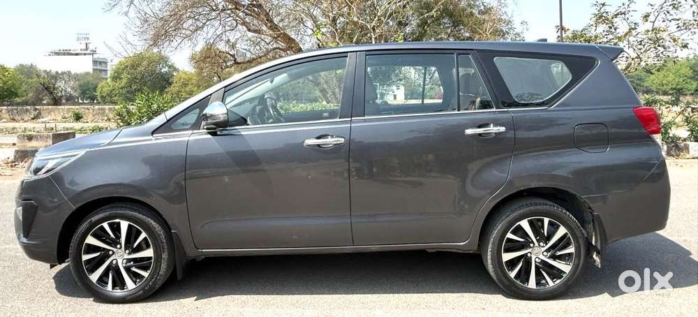 Toyota Innova Crysta [2020-ongoing] 2.7 Zx At 7 Str, 2021, Petrol