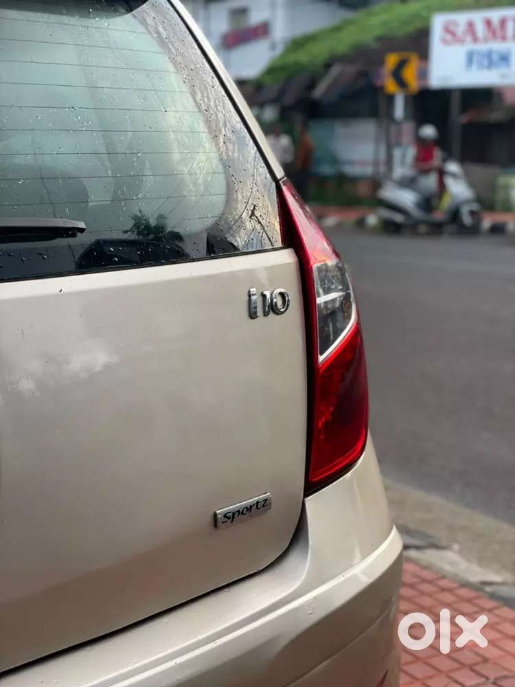 Hyundai I10 Sportz 2010 Petrol Manual