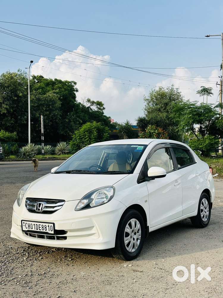 Honda Amaze S Mt I-vtec, 2015, Petrol