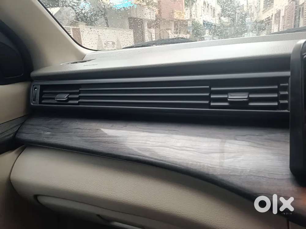 Maruti Suzuki Ertiga 1.5 Zxi 2024