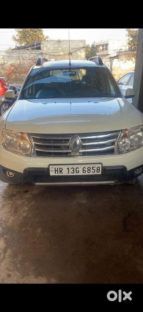 Renault Duster 2013 Diesel Well Maintained Top Model