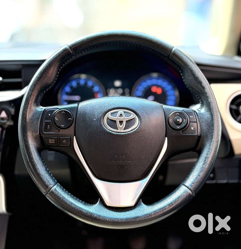 Toyota Corolla Altis 1.8 Gl, 2017, Petrol