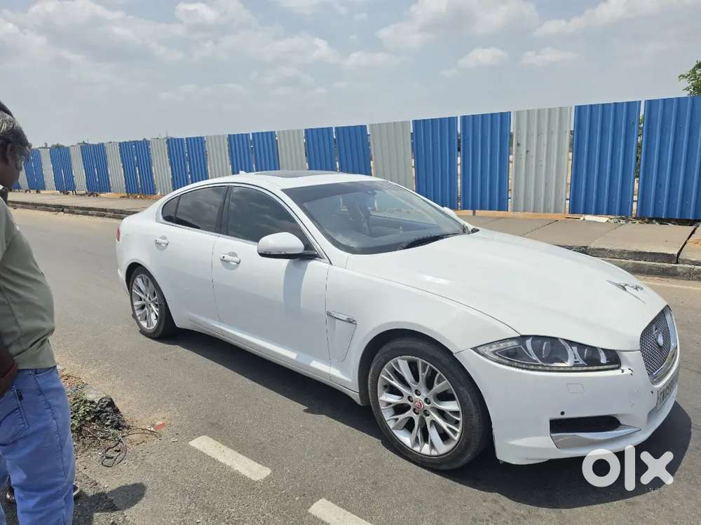 Jaguar Xf 2013 Diesel Well Maintained