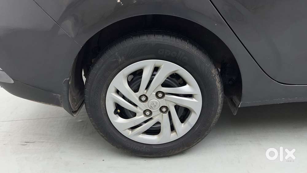 Hyundai Aura [2023-ongoing] 1.2 S Petrol Manual, 2021, Petrol