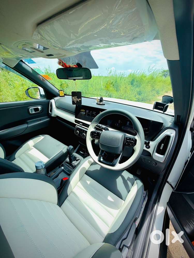 Hyundai New Venue Hx-5 Petrol 2026