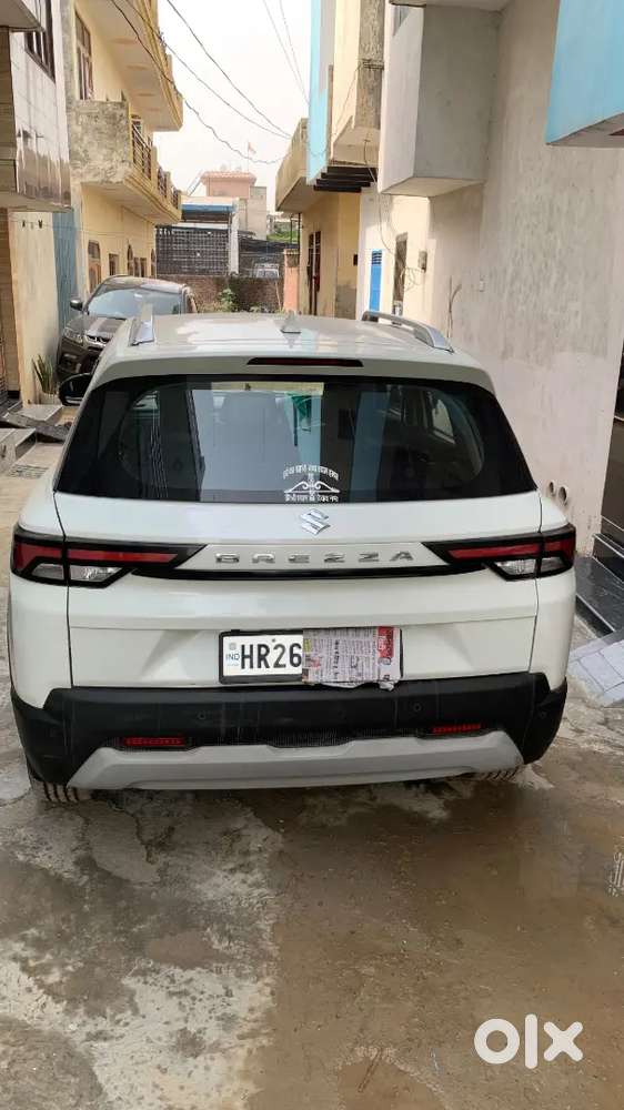 Maruti Suzuki Brezza Lxi 2025