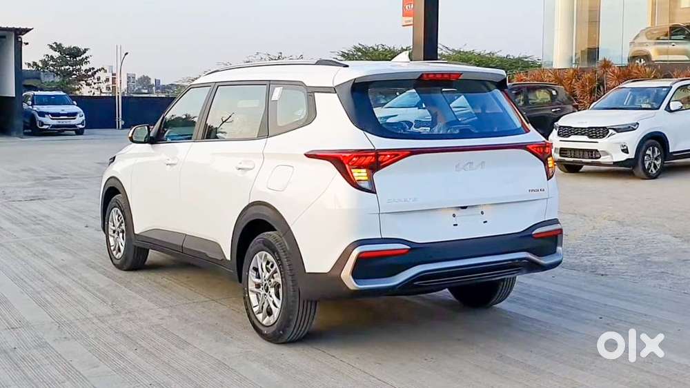 Kia Carens 2025