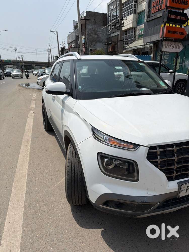 Hyundai Venue Diesel 2022