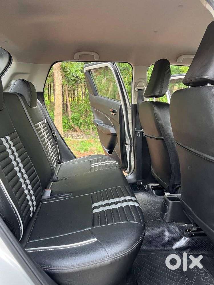 Maruti Suzuki Swift, 2022, Petrol