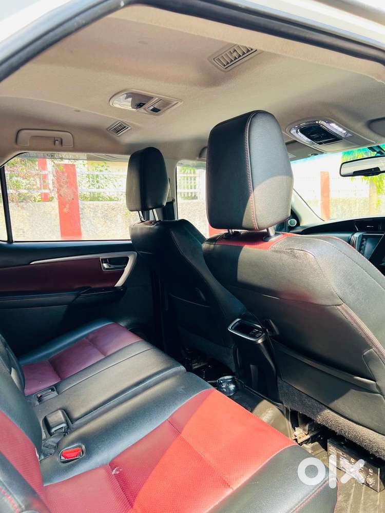 Toyota Fortuner Legender 4x2 At 2.8, 2024, Diesel