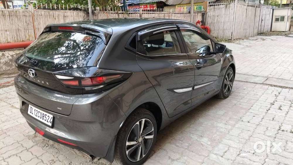 Tata Altroz 1.2 Xza Petrol Dct, 2022, Cng & Hybrids