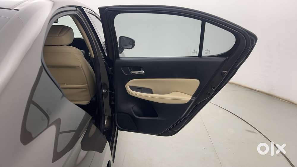 Honda City 1.5 Zx I-vtec Mt, 2022, Petrol