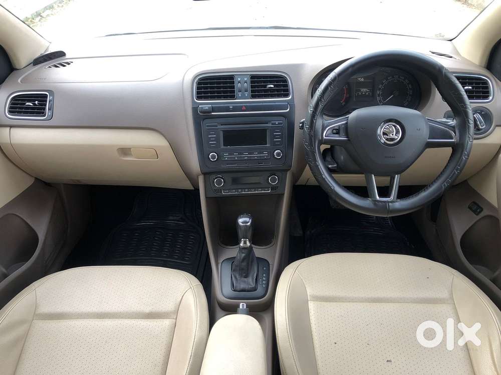 Skoda Rapid 1.6 Elegance Plus Mpi At, 2016, Petrol