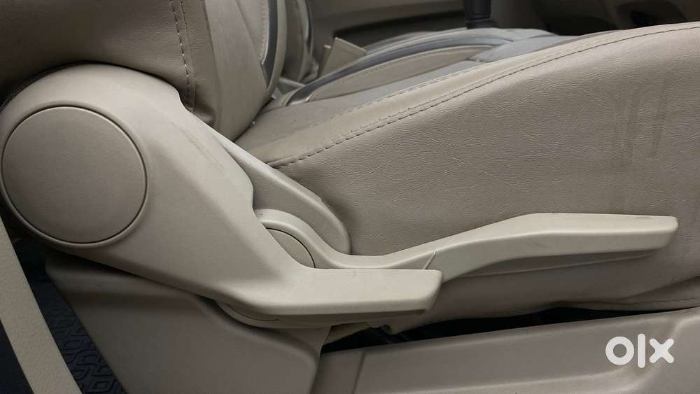Maruti Suzuki Ertiga Zxi Plus Shvs, 2020, Petrol