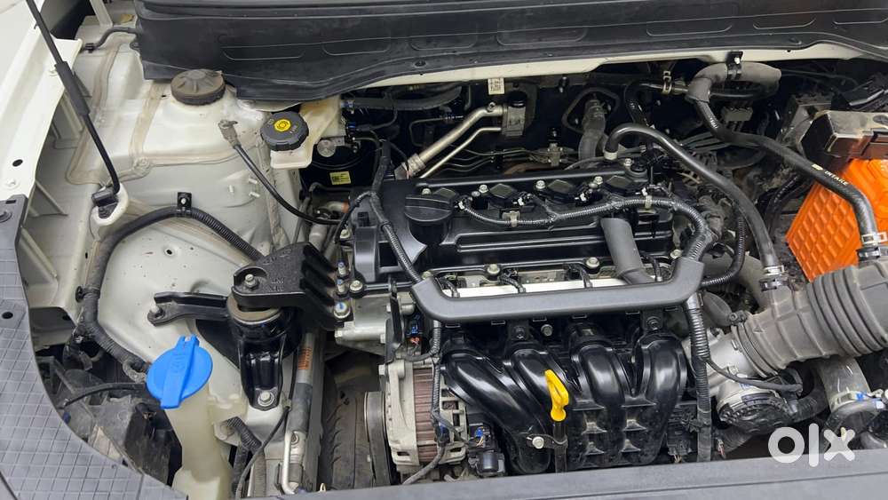 Hyundai Venue 1.2 S (o), 2022, Petrol
