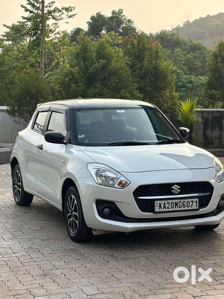 Maruti Suzuki Swift 2021 Year Petrol Manual