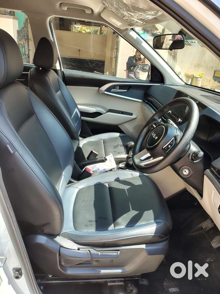 Kia Carens 1.5 Premium 7 Str, 2025, Diesel