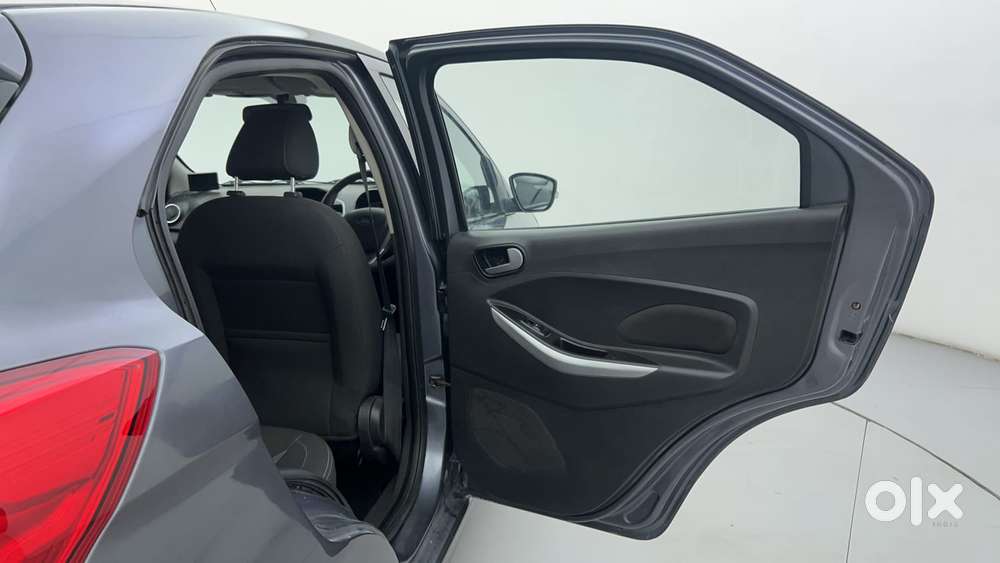 Ford Figo 1.5p Titanium At, 2015, Petrol