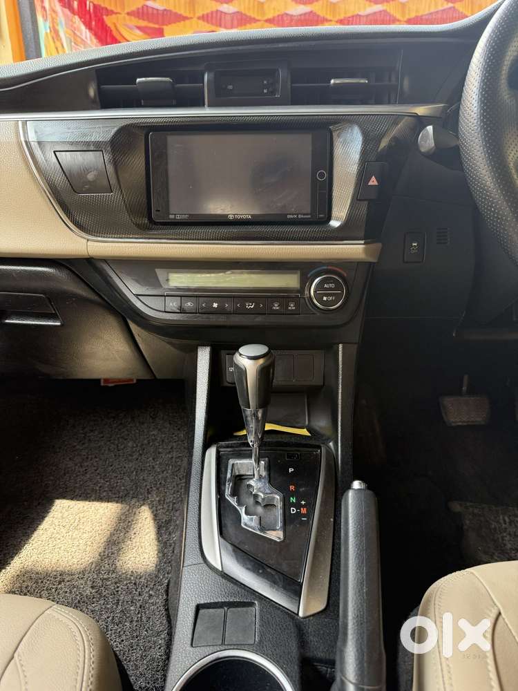 Toyota Corolla Altis Vl At, 2016, Petrol