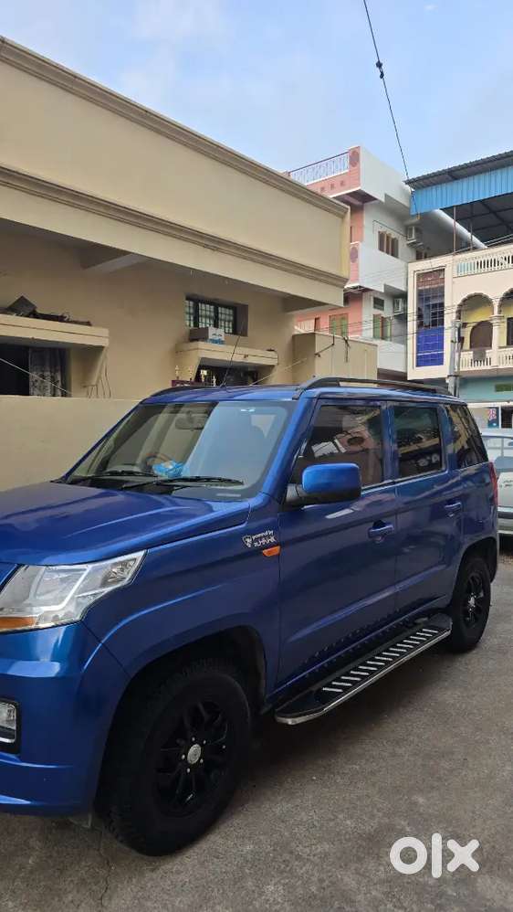Mahindra Tuv 300 2015