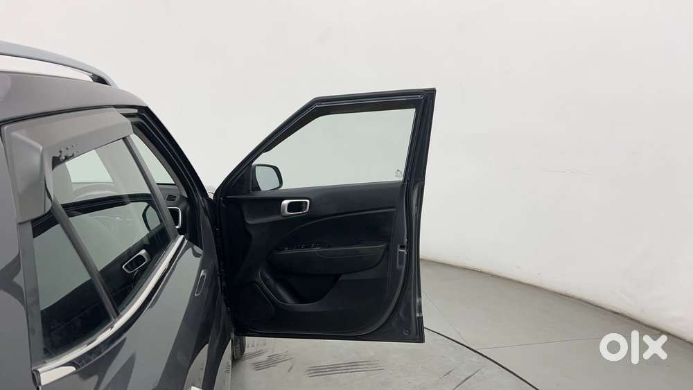 Hyundai Venue Sx Plus Turbo Dct, 2022, Petrol
