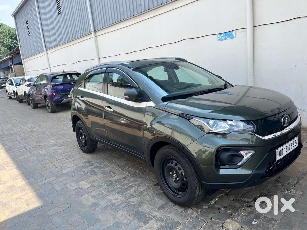 2022 Tata Nexon Petrol Manual