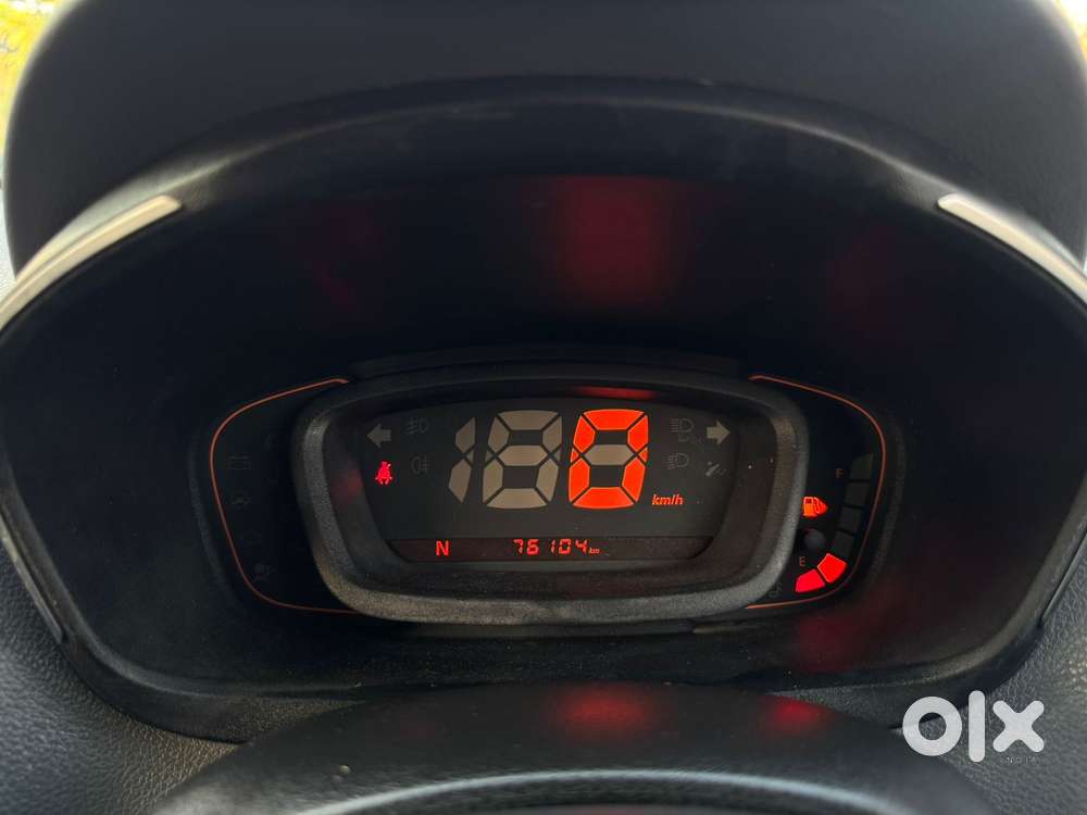Renault Kwid 1.0 Rxt (o) Easy-r, 2019, Petrol