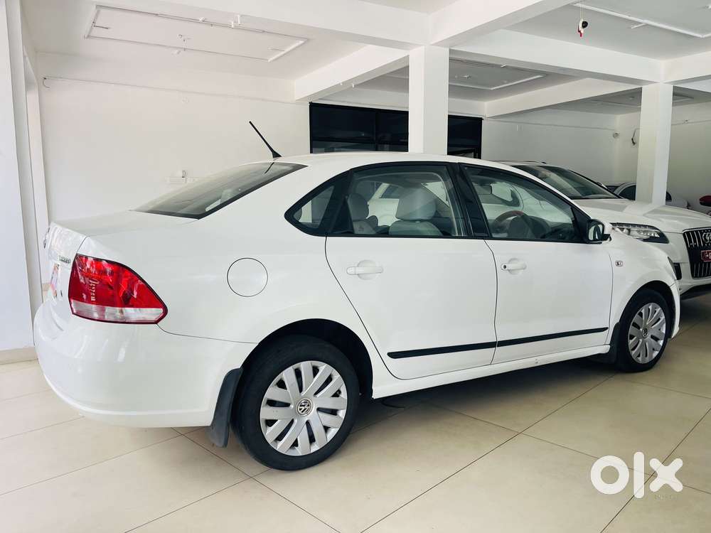 Volkswagen Vento, 2014, Petrol